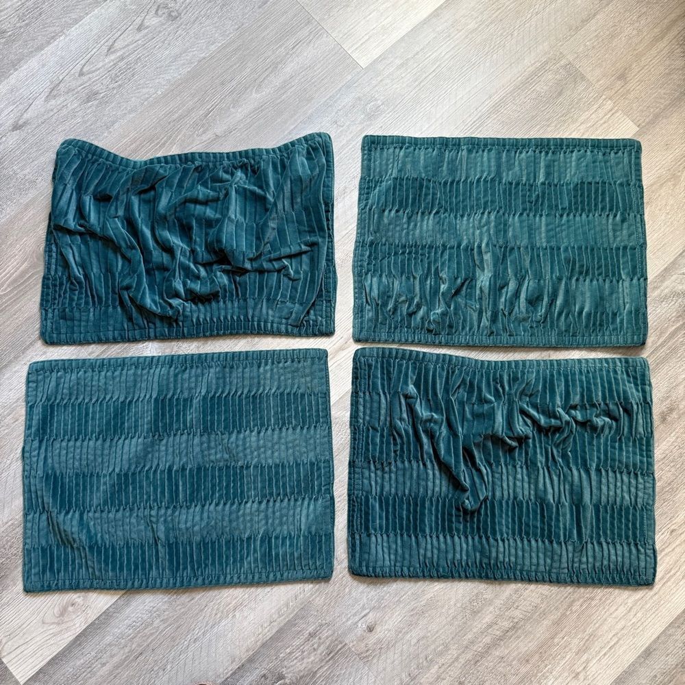 Pleated Velvet Placemats Teal Green Set Of 4 Dining Room Accents